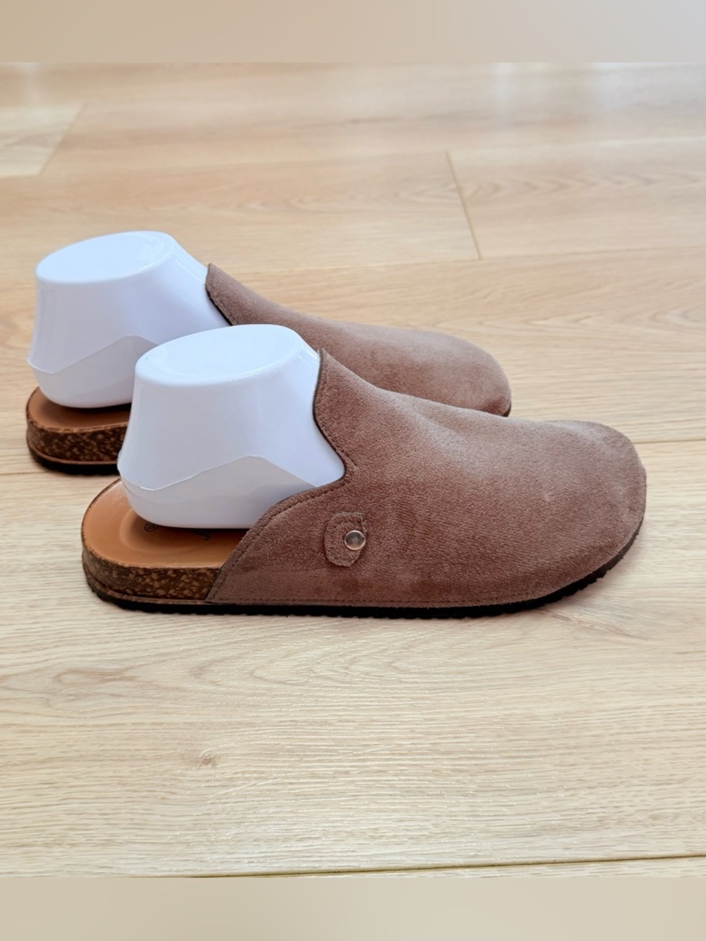 Sole Mates Woman’s slip on Mules size 10